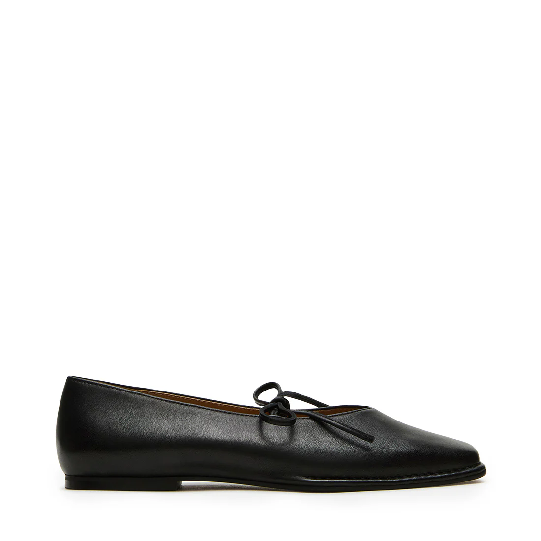 Lola Flat Shoe BLACK LEATHER